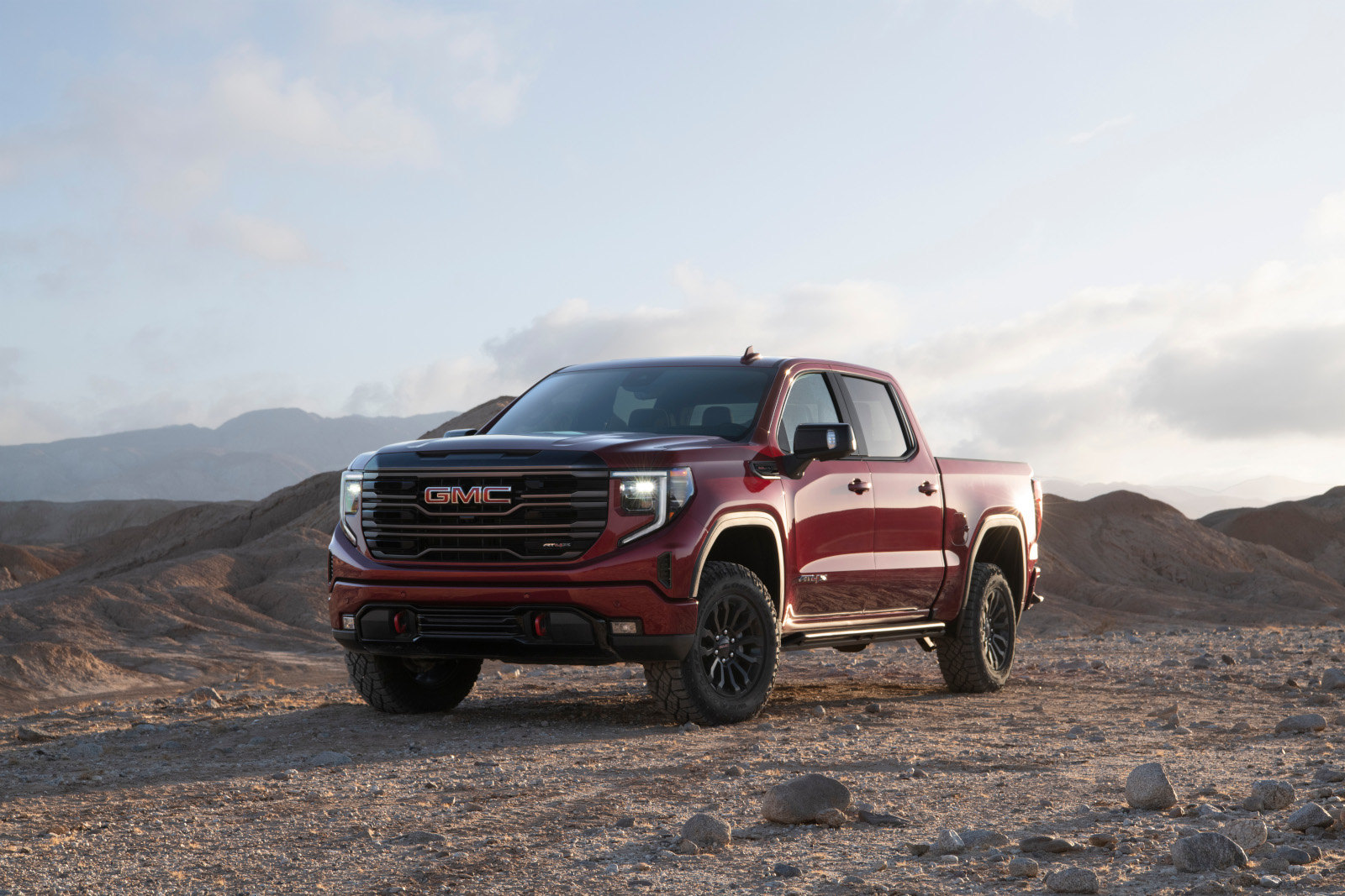 2026 Silverado 1500 or Sierra 1500: Which GM Truck Fits Your Family?
